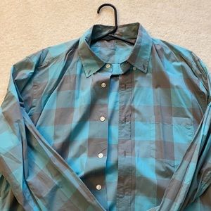 J CREW button up shirt LIGHTWEIGHT